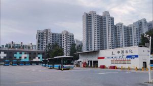 草桥东路北口场站照片（糊了）.jpg